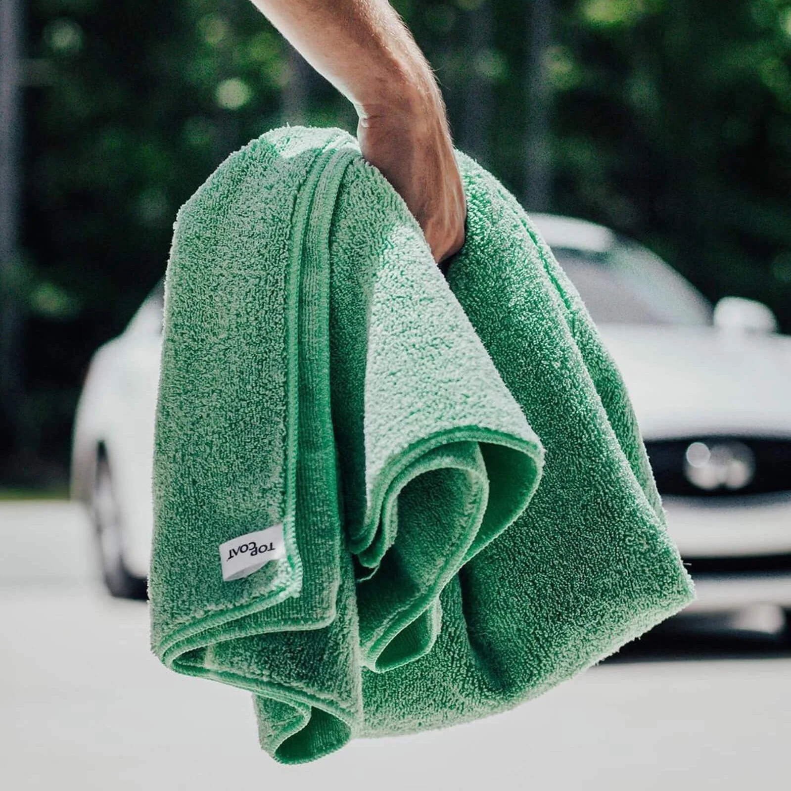 MycroPro™ 54" x 27" Microfiber Drying Towel - Image 4